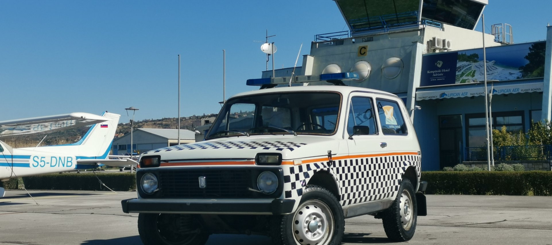 SPOROČILO ZA JAVNOST - JAVNA DRAŽBA 
